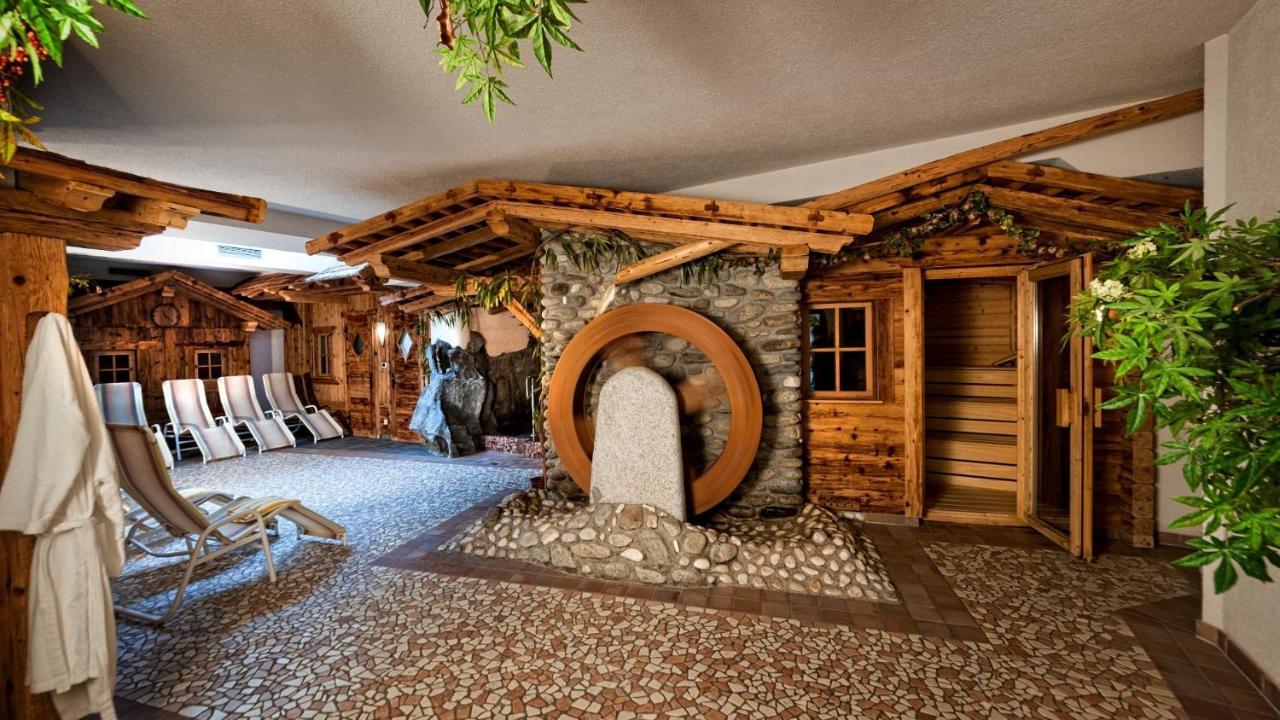 Sporthotel Fichtenhof Maranza Esterno foto