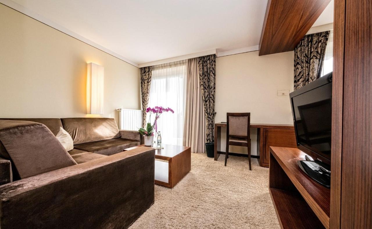 Sporthotel Fichtenhof Maranza Esterno foto